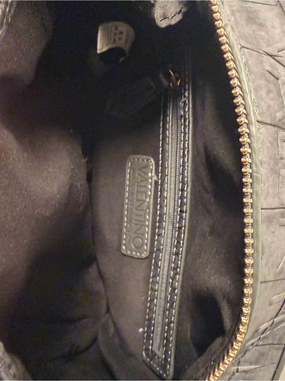 Valentino Black Logo Strap Croc-Embossed Crossbody - Picture 7 of 7